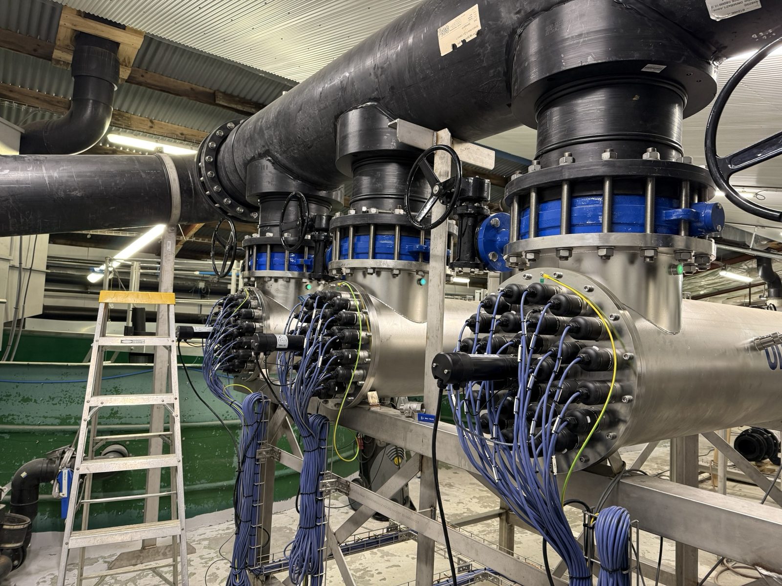 Three ULTRAAQUA UV systems installed at a fish farm